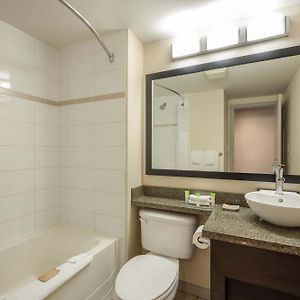 Standard Room 2 Double Beds
